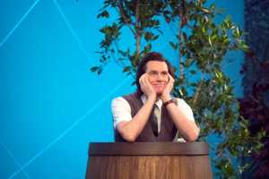 f3633158-a469-4836-b930-429e3e9672be-KIDDING_102_7179r